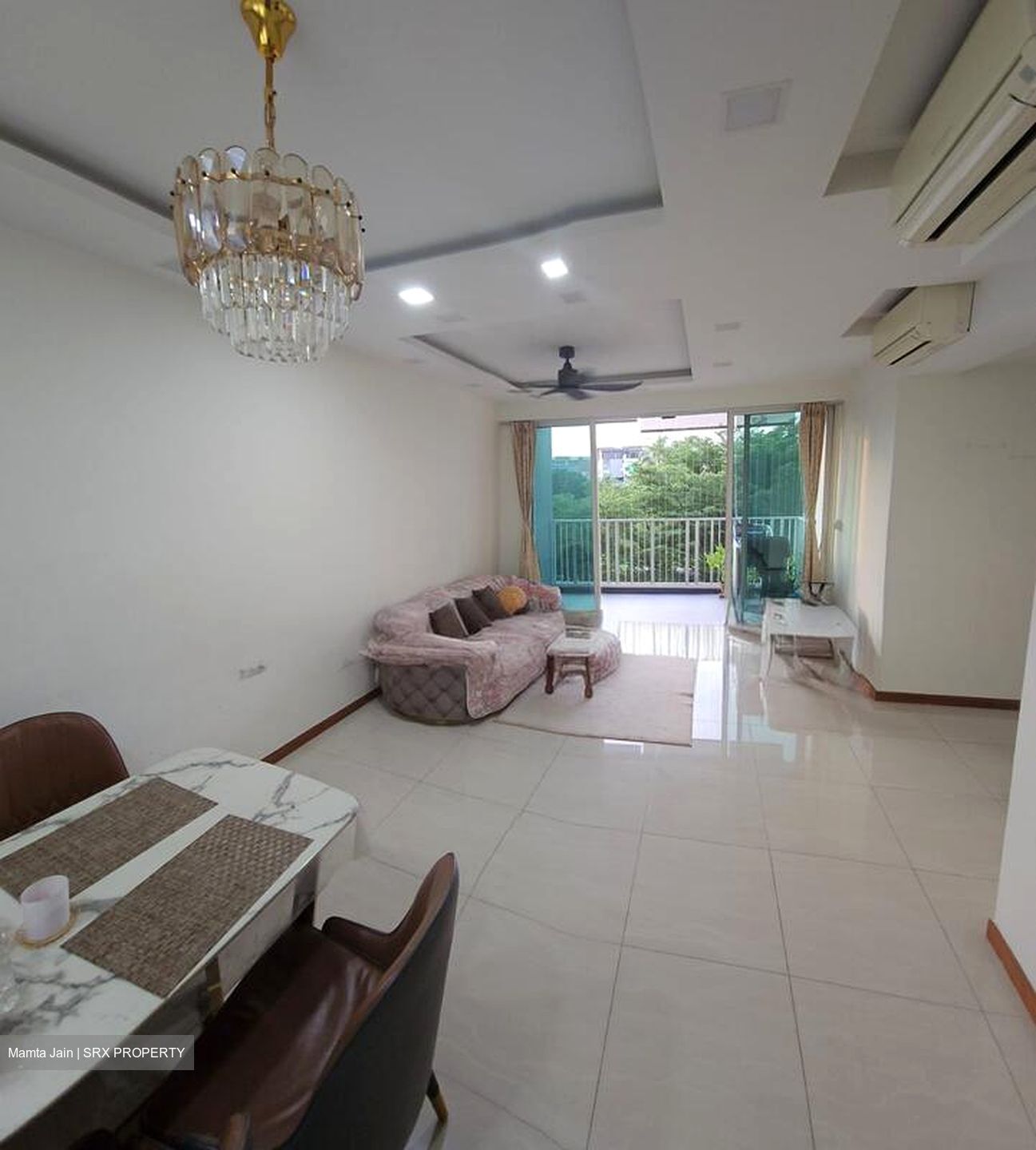 1 Canberra (D27), Condominium #518333031